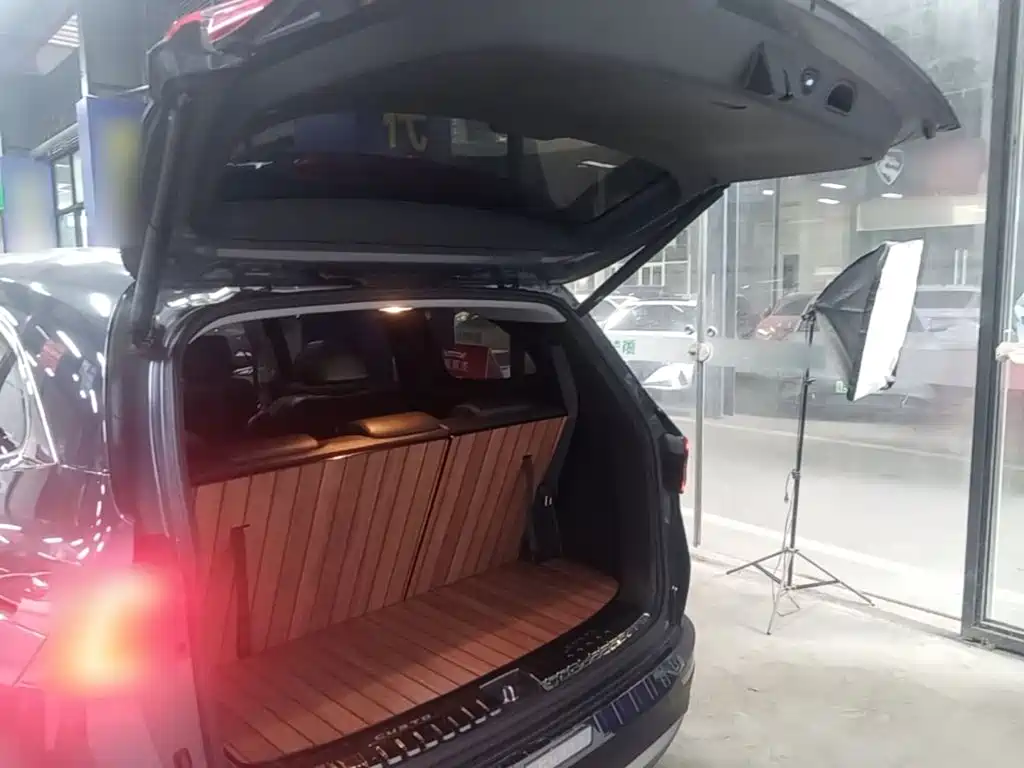 Hyundai Custo 2023 2021 270TGDi Premium LUX