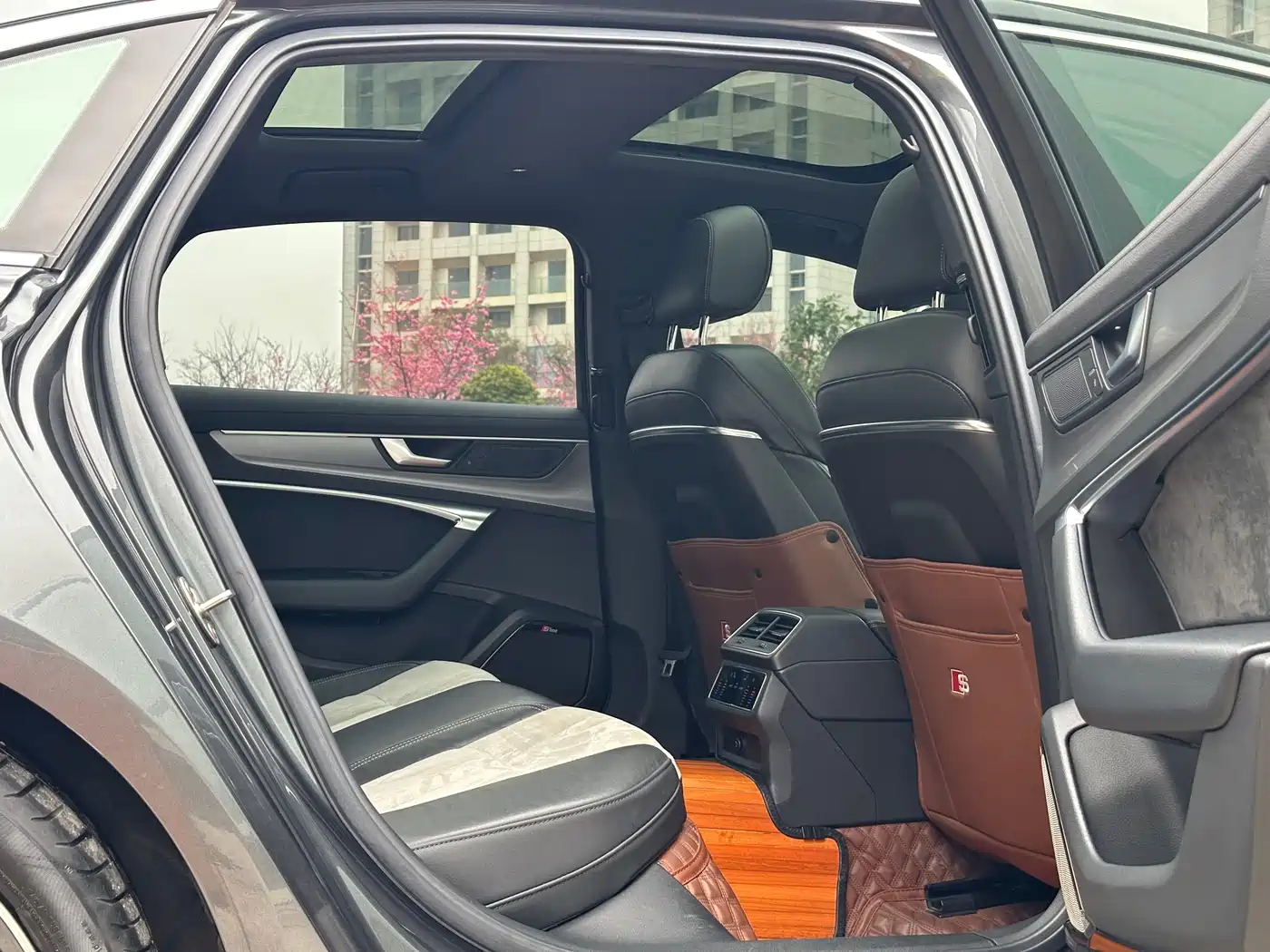 Audi A6L 2019 45 TFSI quattro Premium Dynamic фото 13
