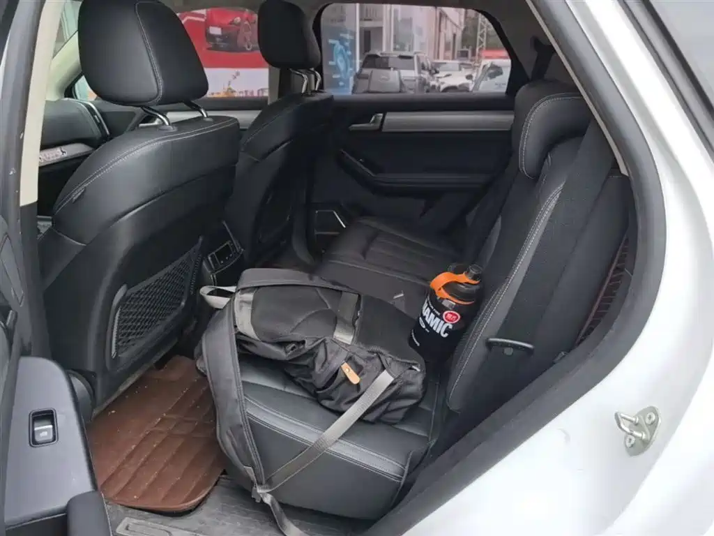 BYD Tang 2018 2.0T Automatic Smart Connection Honor Edition 7-Seater China V фото 16