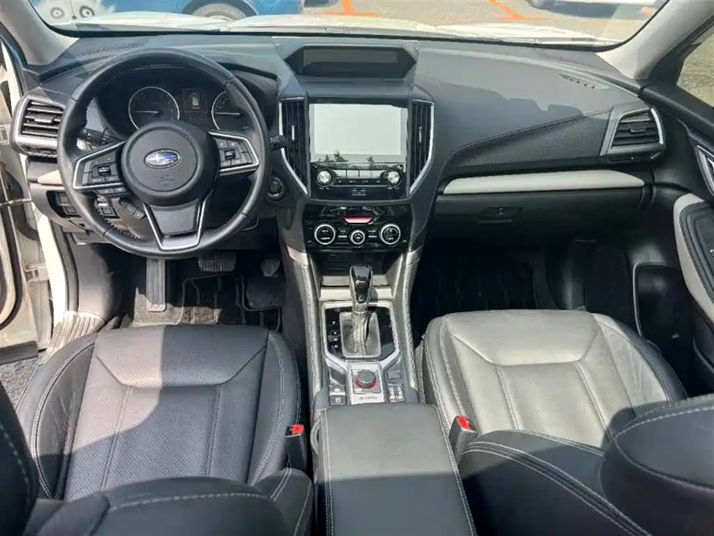 Subaru Forester 2022 2.0i AWD Luxury Edition фото 10
