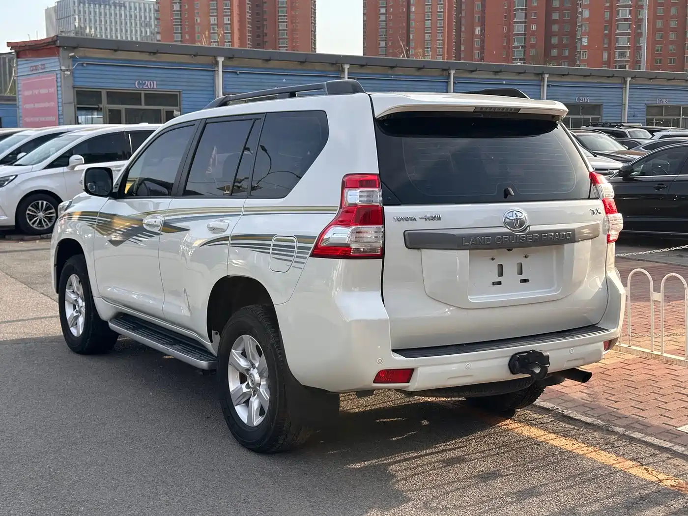 Toyota Prado 2016 3.5L Auto TX-L NAVI фото 3