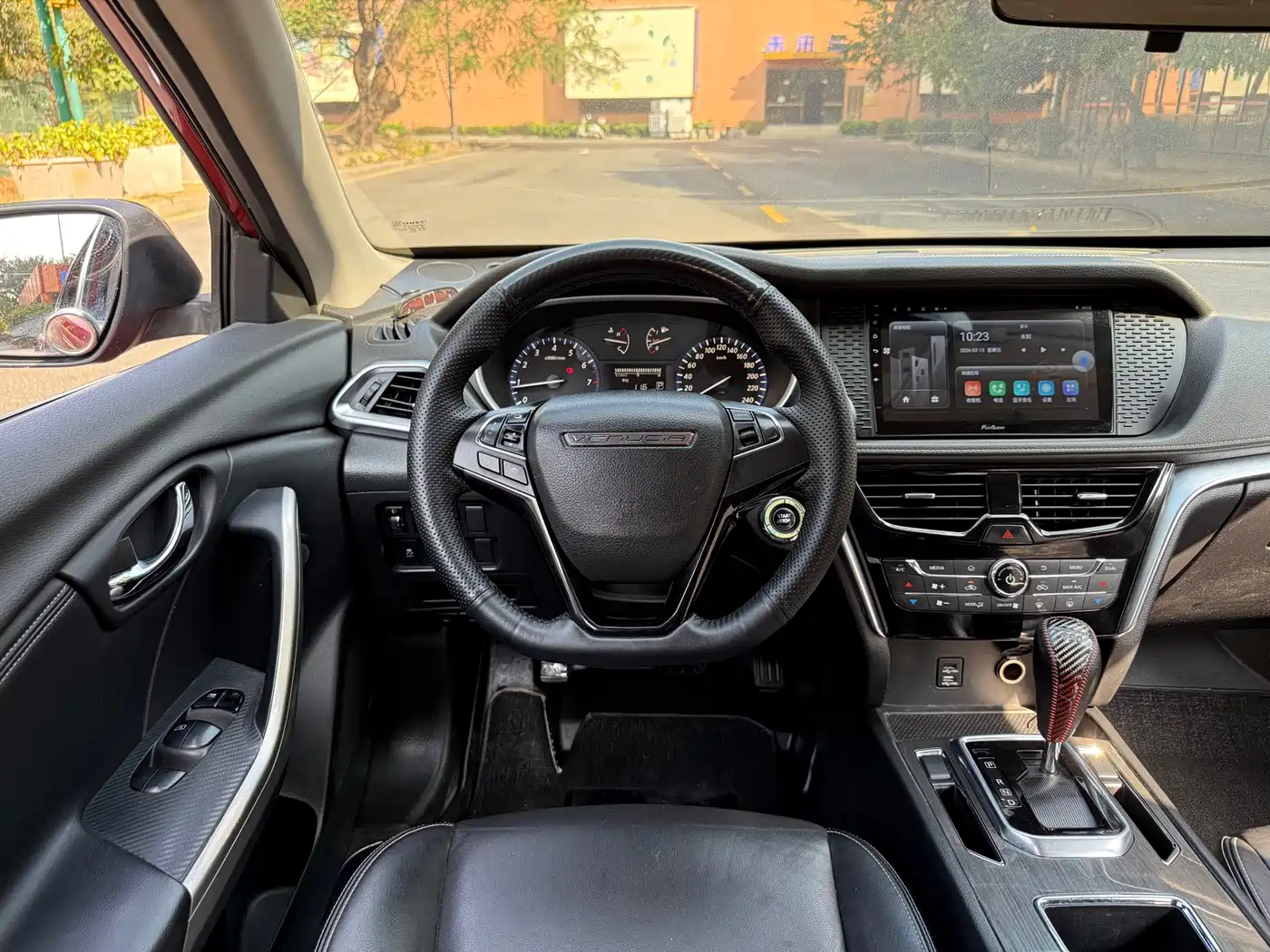 Venucia T90 2017 2017 2.0L CVT Smart Edition