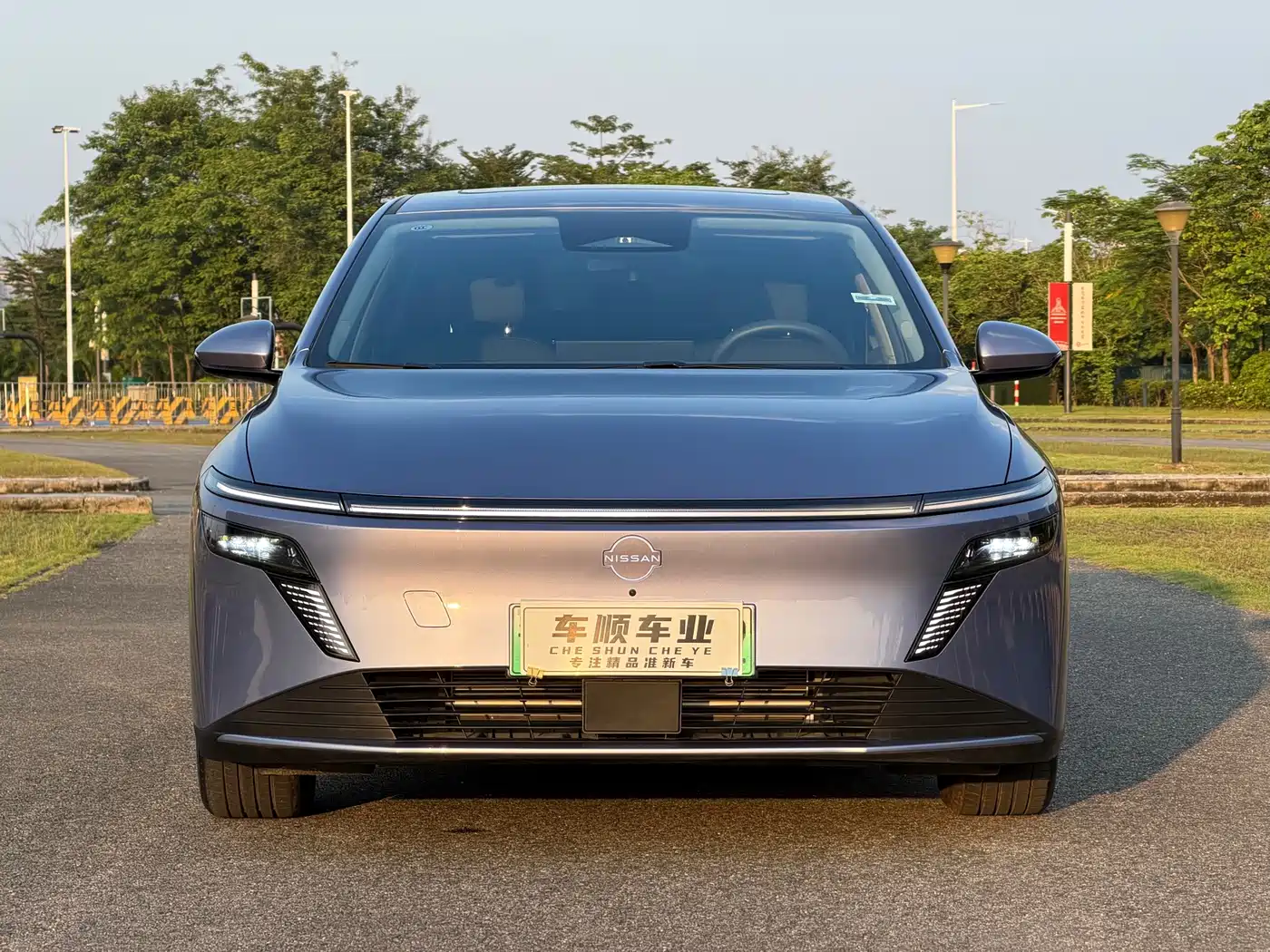 Nissan N6 2025 2025 Mid Configuration