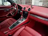 Photo 15 - Porsche 718