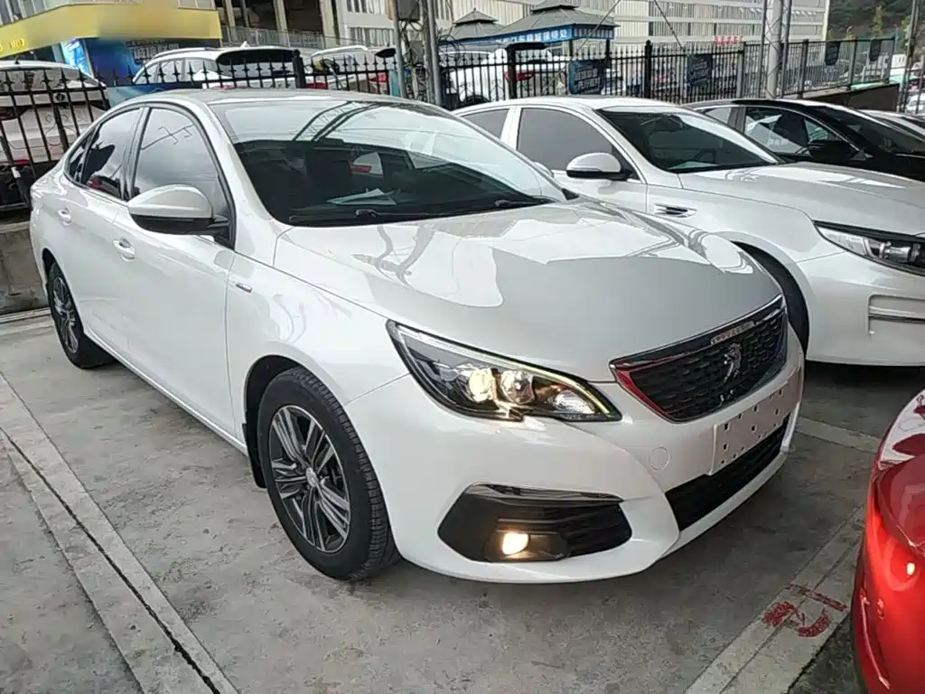 Peugeot 308 2020 2019 230THP Automatic Luxury Edition China VI