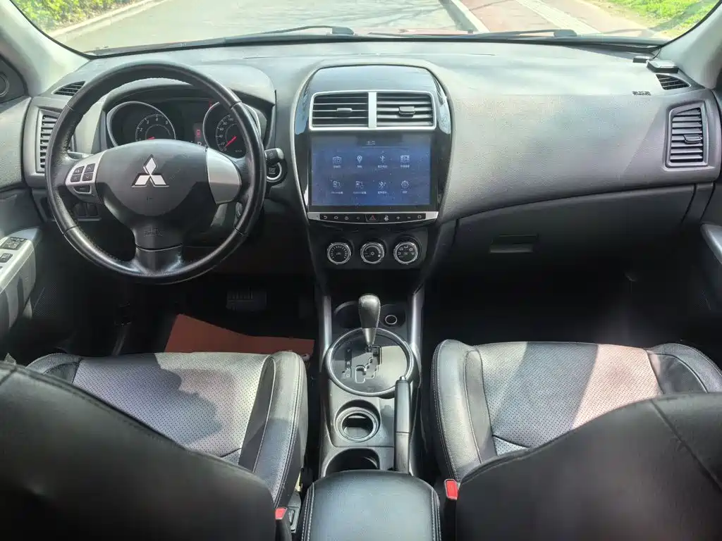 Mitsubishi ASX 2017 2016 2.0L CVT 2WD Navigation Edition