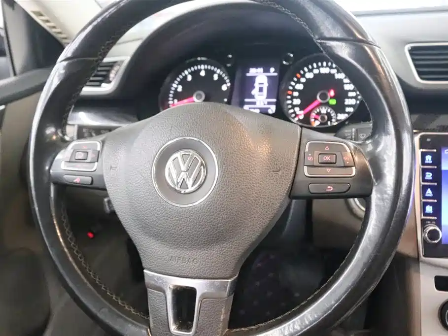 Volkswagen Magotan 2015 Facelift 1.8TSI Luxury фото 6
