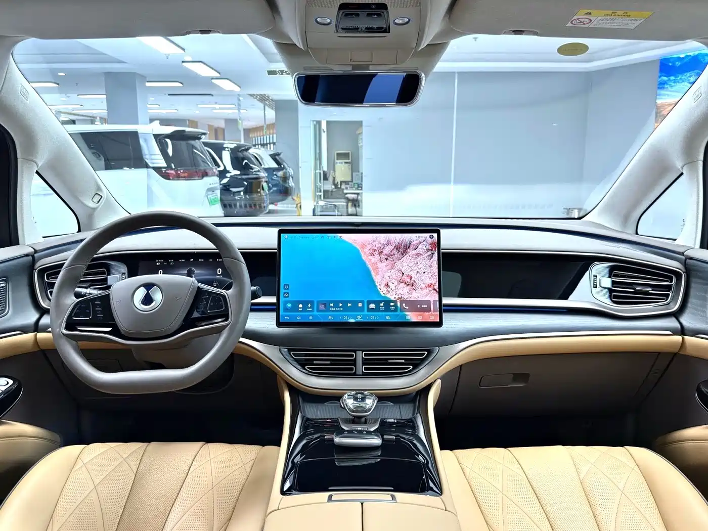 Denza D9 2022 DM-i 970 AWD Flagship фото 5