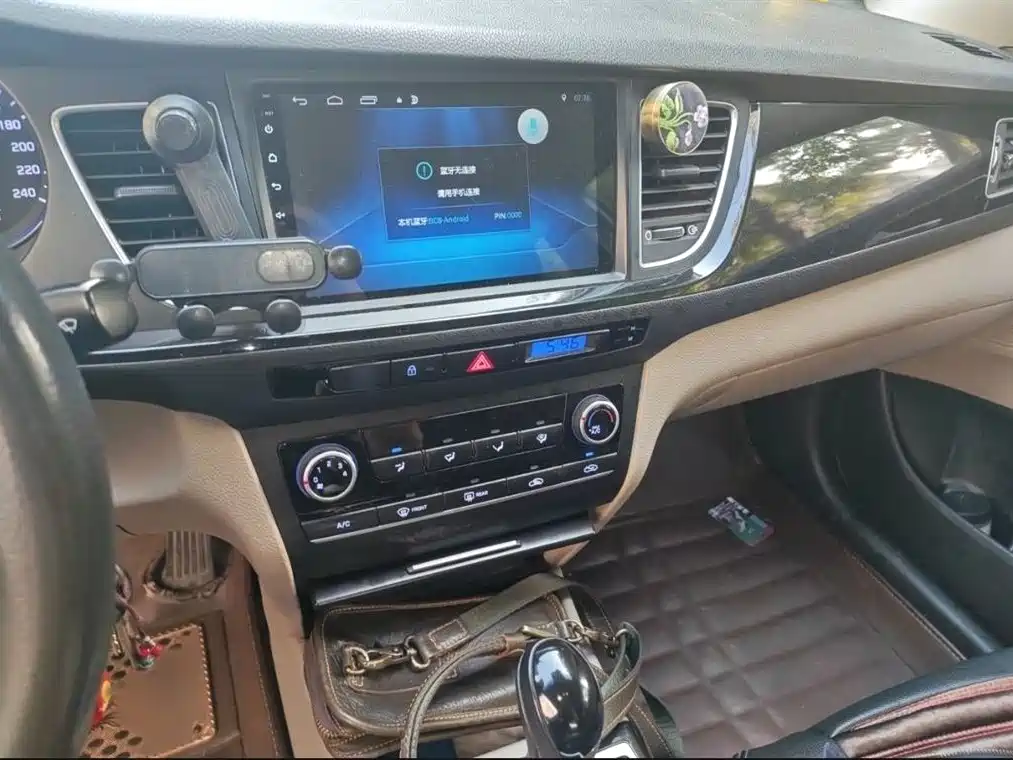 Hyundai Mistra 2014 1.8L Auto Comfort GL фото 14