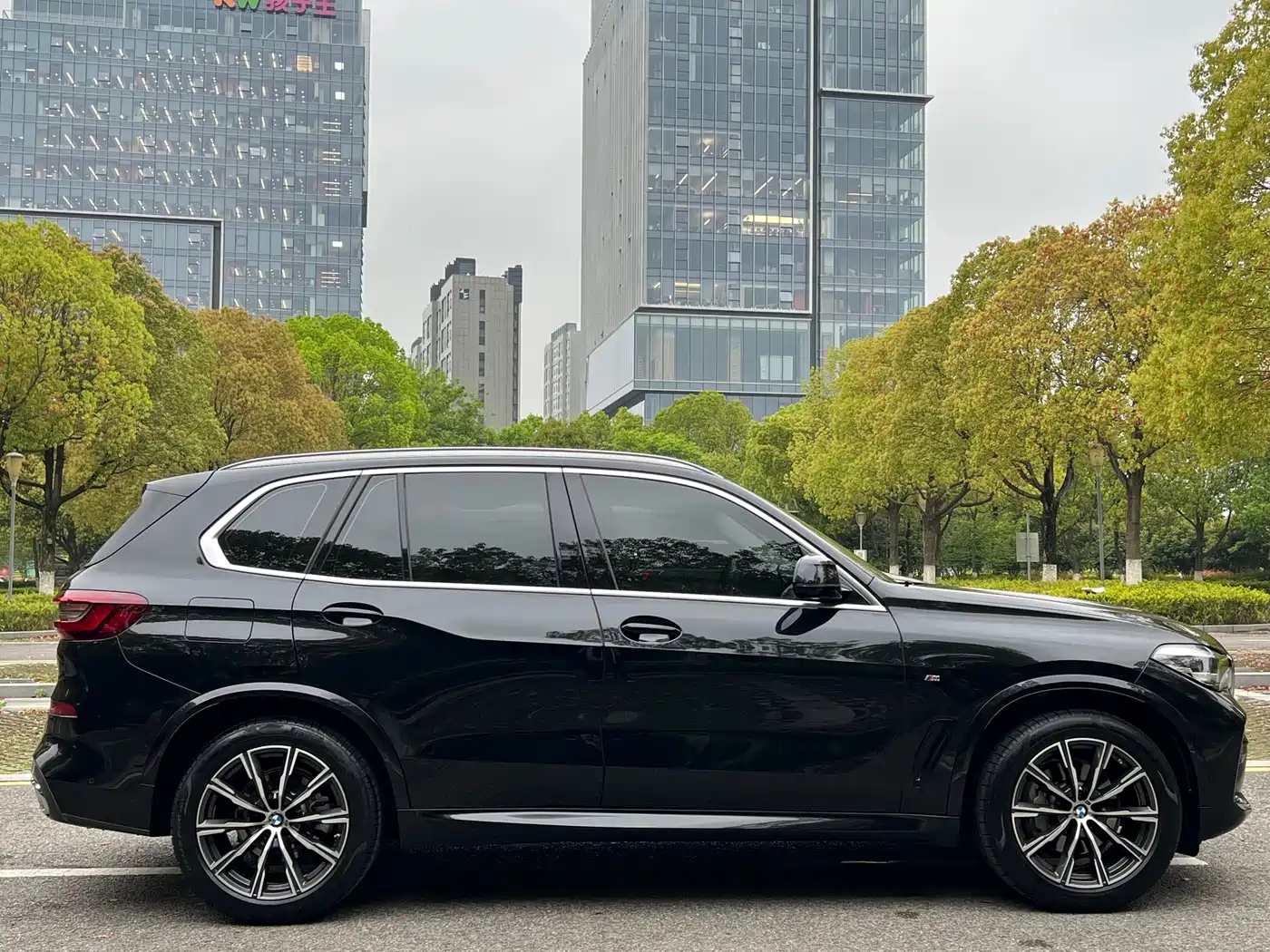 BMW X5 (Import) 2021 Facelift xDrive30i M Sport Package фото 4
