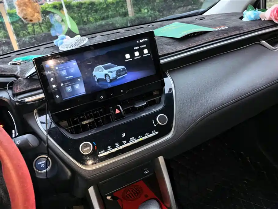 Toyota Corolla Cross 2023 Hybrid 2.0L Pioneer Edition фото 13