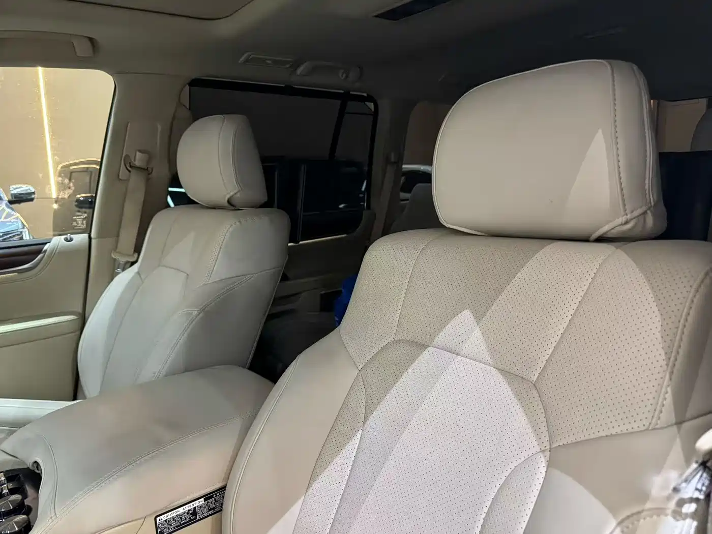 Lexus LX фото 3