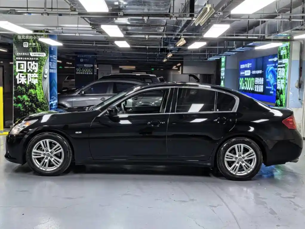 Infiniti G Series 2010 2010 Model G25 Sedan Luxury Sport Edition