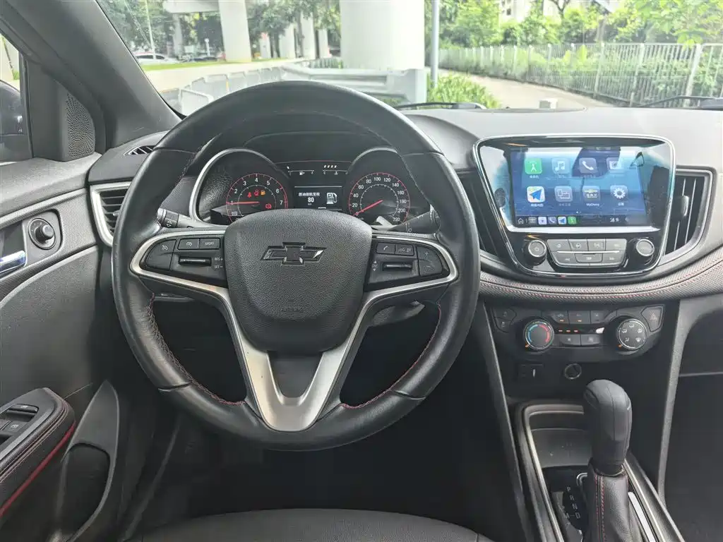Chevrolet Monza 2020 Mild Hybrid RS 330T Automatic Smooth Edition фото 6