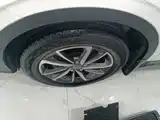 Фото 23 - Geely Coolray