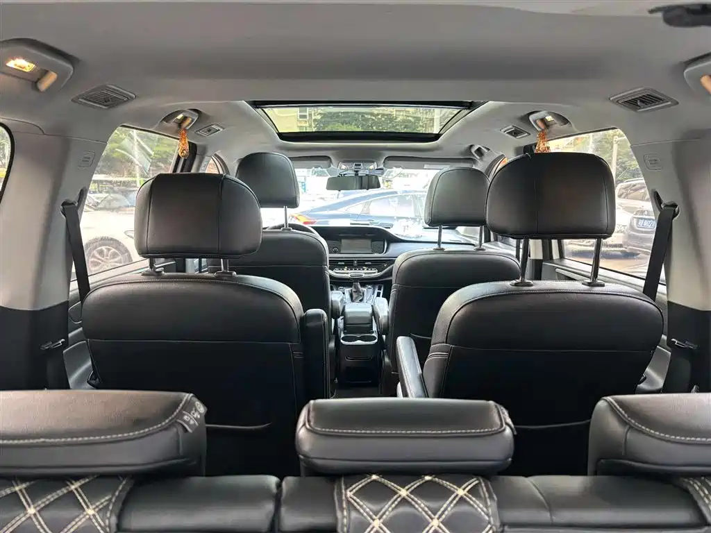 GAC Trumpchi Trumpchi M6 2021 270T DCT Premium Edition (7-seater) фото 4