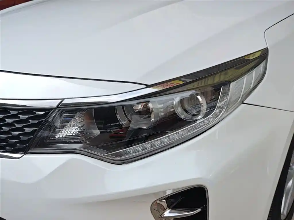Kia K5 2016 1.6T Automatic LUX фото 24