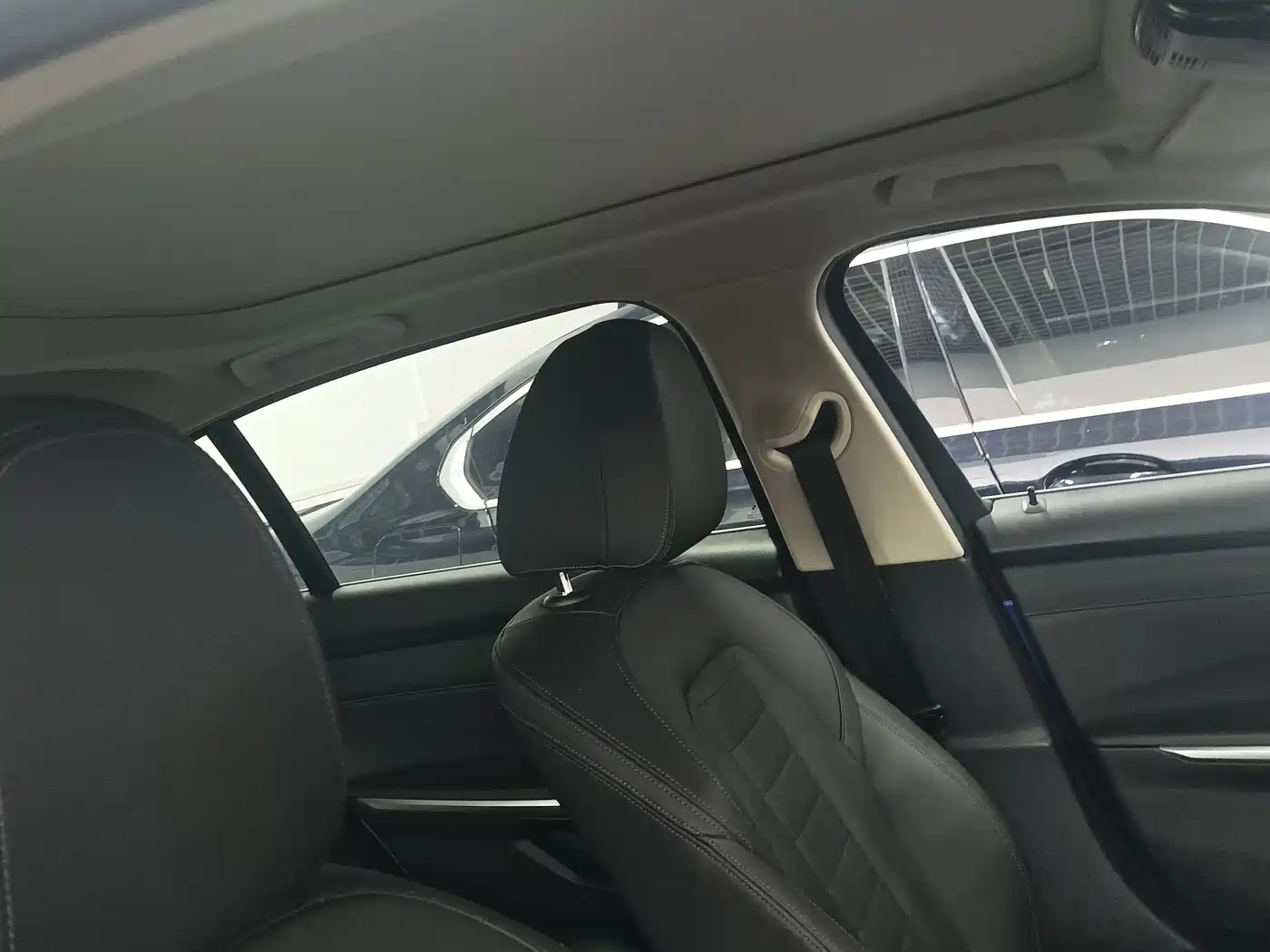 BMW 3 Series 2020 325Li M Sport Package фото 14