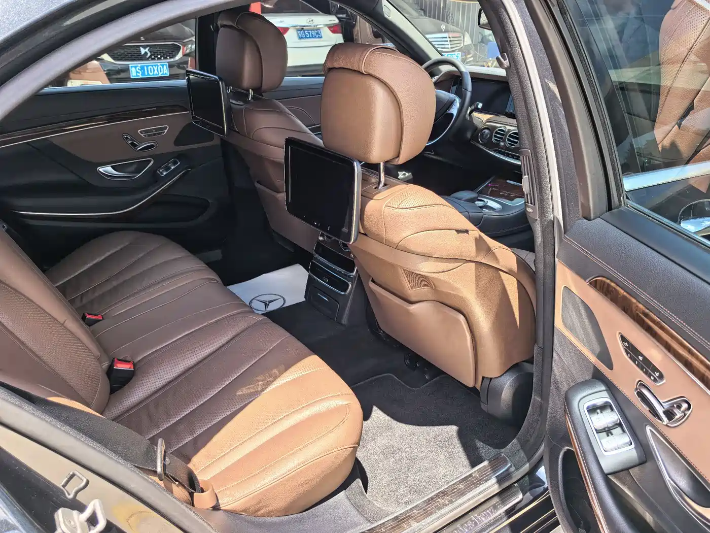 Mercedes-Benz S-Class 2014 S 400 L Premium фото 10