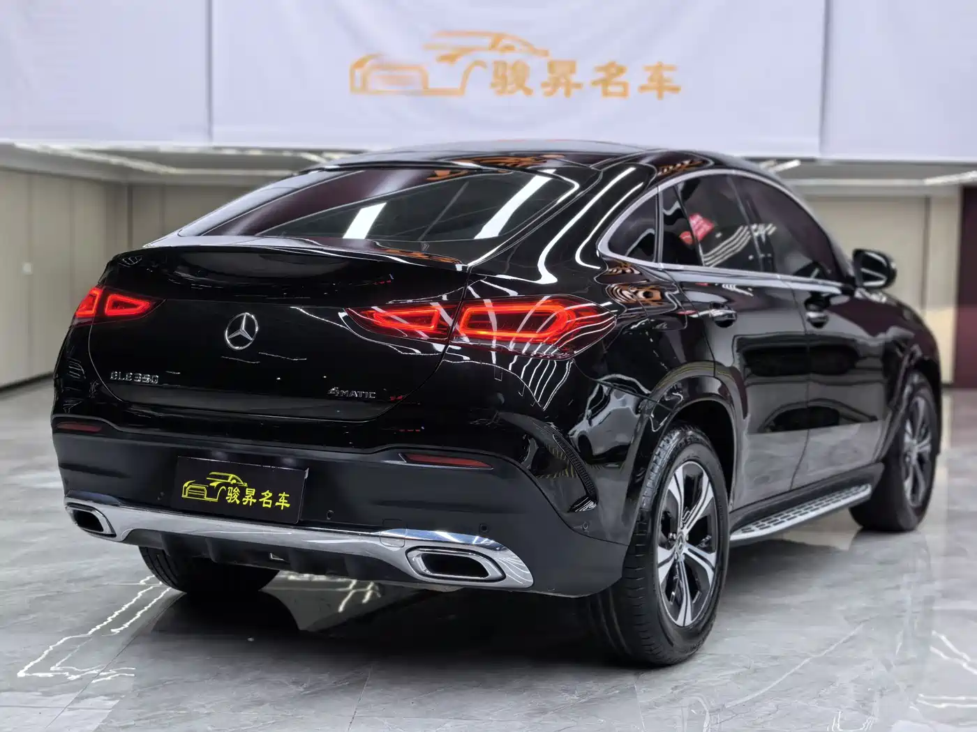 Mercedes-Benz GLE Coupe 2020 GLE 350 4MATIC Coupe SUV Fashion фото 6