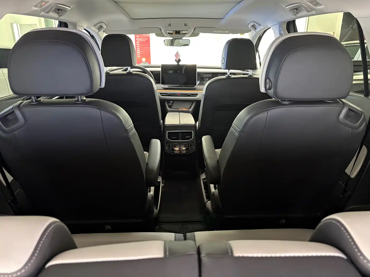 Volkswagen Talagon 2025 2025 450TSI R-Line 6-Seater
