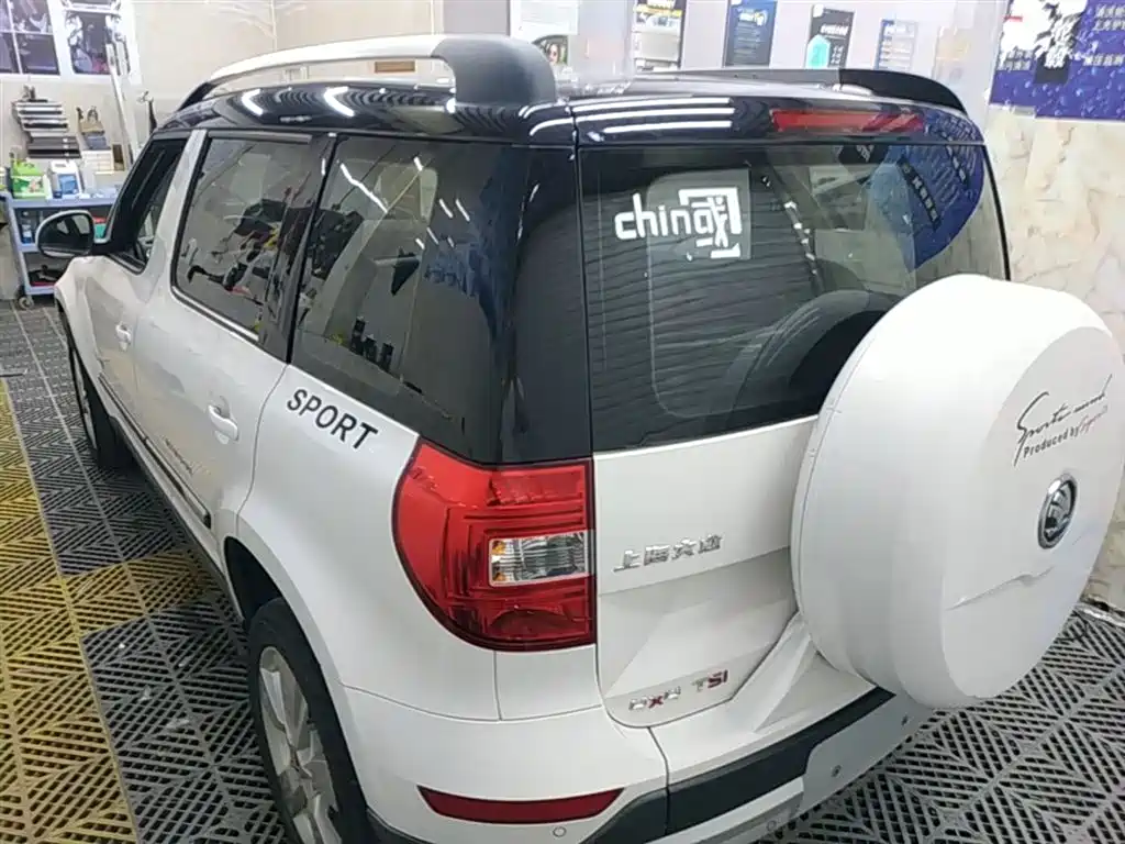 Škoda Yeti 2014 1.8TSI DSG Polar Edition фото 5