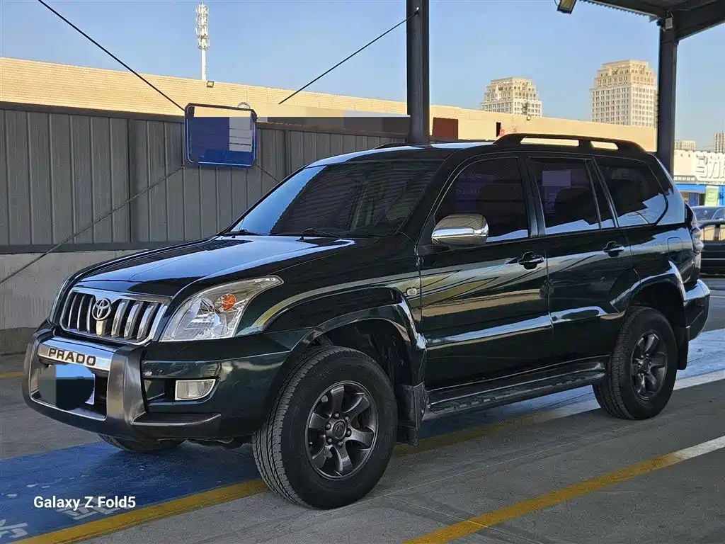 Toyota Prado (Import) 2005 2004 GX 2.7 Automatic