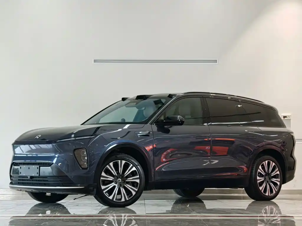 NIO ES8 2023