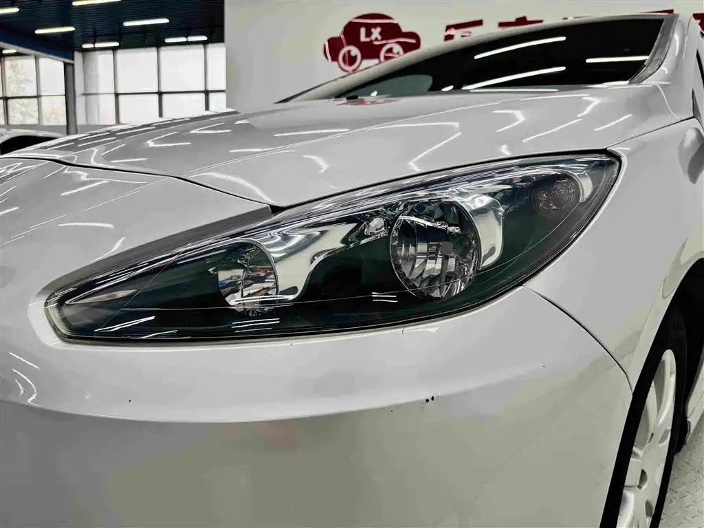 Peugeot 308 2014 2013 Model 1.6L Automatic Superior Style