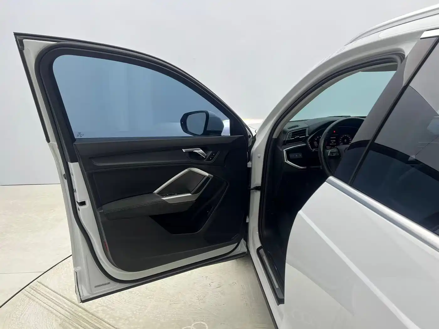Audi Q3 2022 35 TFSI Progressive Dynamic фото 18