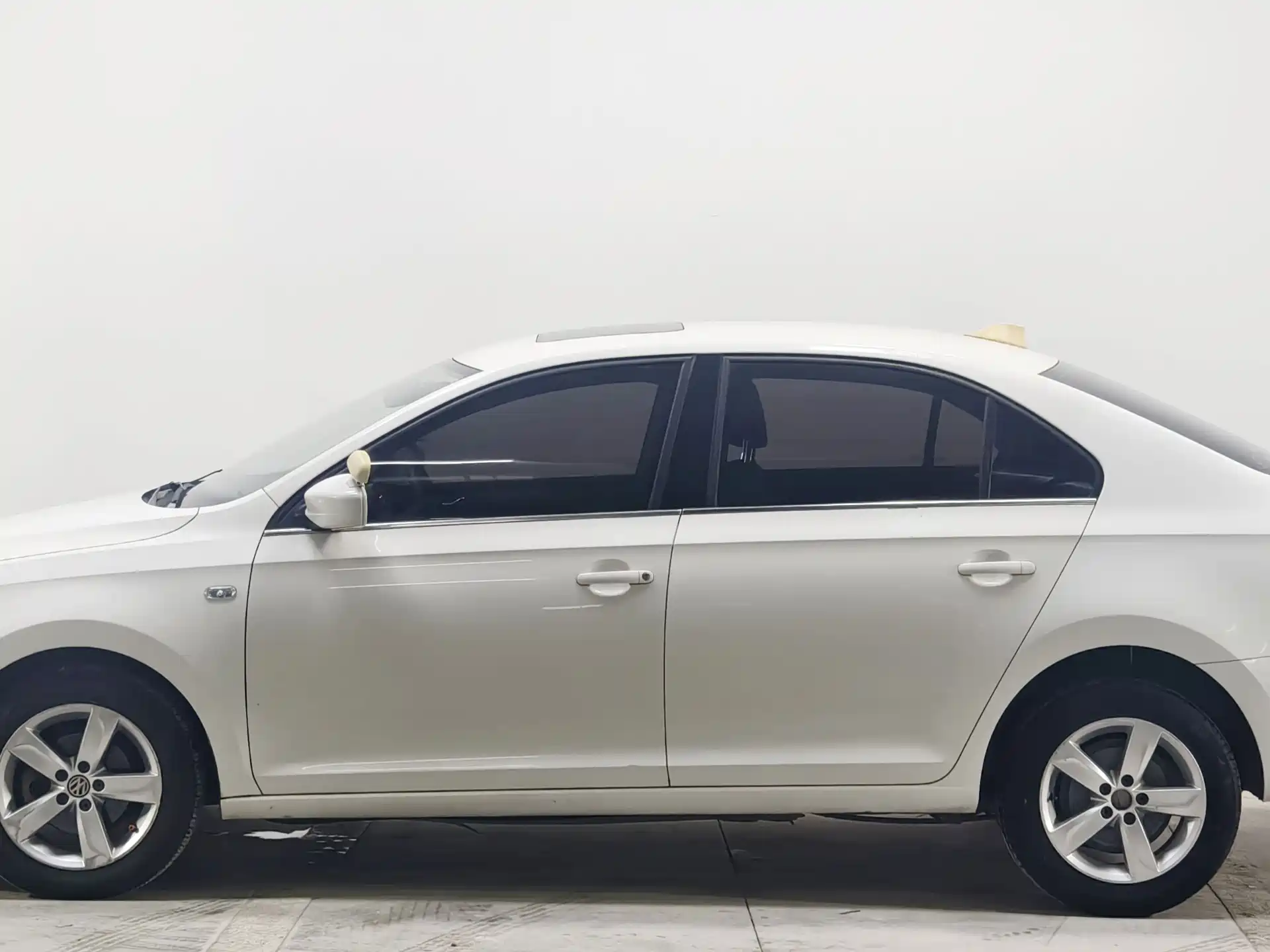 صورة 7 - Volkswagen Santana