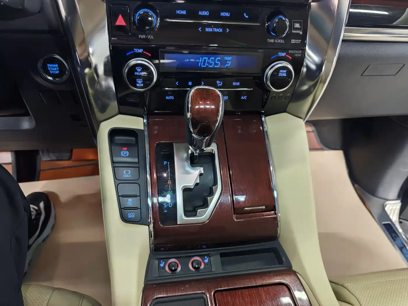 Toyota Alphard 2015 3.5L Luxury Edition фото 13