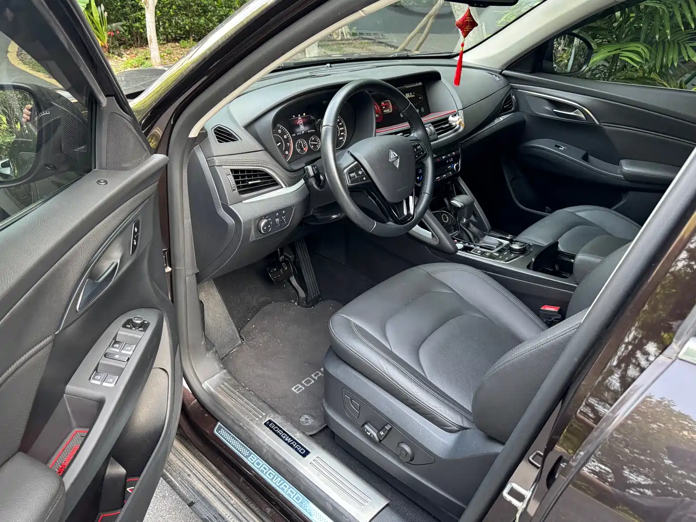 Borgward BX7 2017 2016 28T 2WD Luxury 7-seater