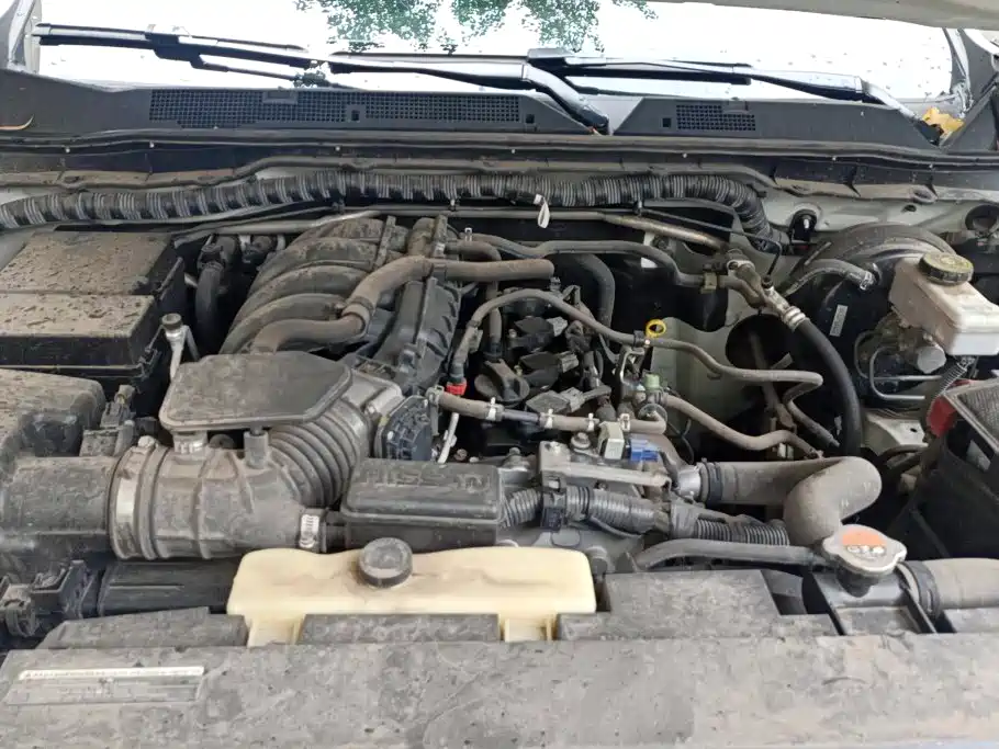 Nissan Terra 2019 2018 2.5L Automatic AWD Flagship