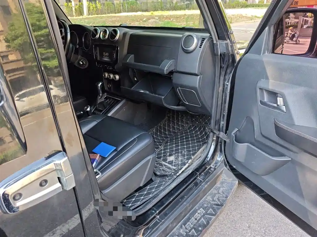 BAIC ORV Beijing Offroad BJ40 2016 Model 40L 2.3T Automatic 4WD Exclusive фото 20