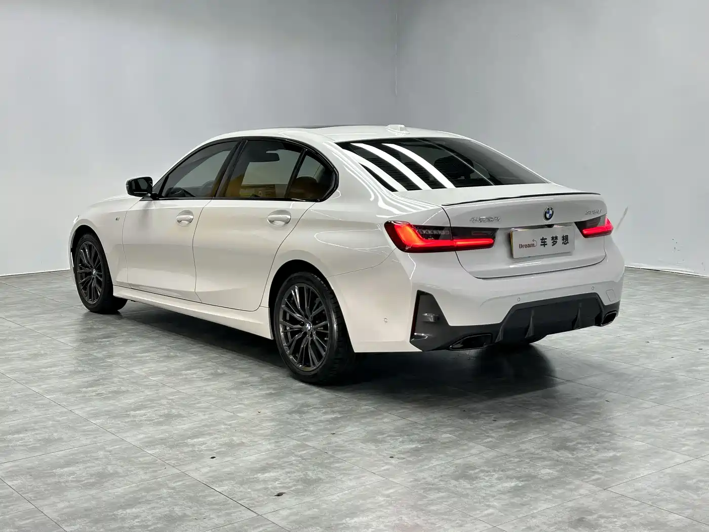 BMW 3 Series 2024 325Li M Sport Shadowline Package фото 8