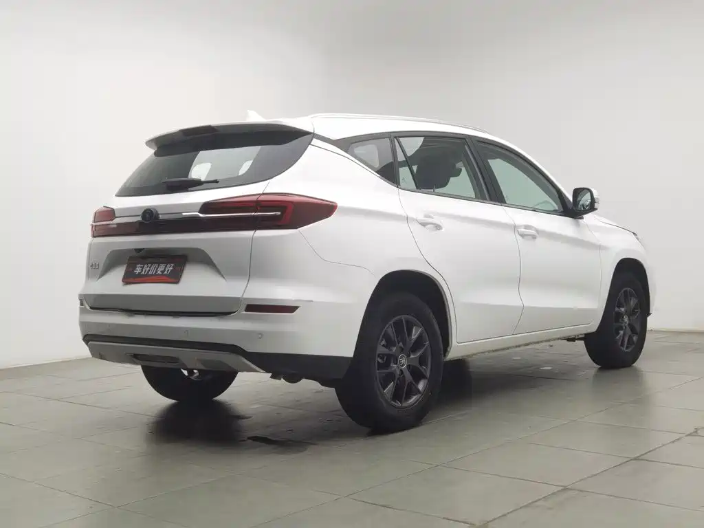 BYD Song 2021 2021 Classic Edition 1.5T Manual Luxury