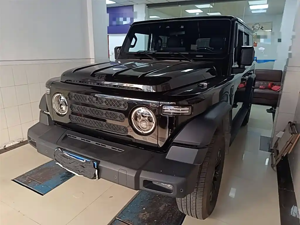 212 T01 2024 2.0T Explorer