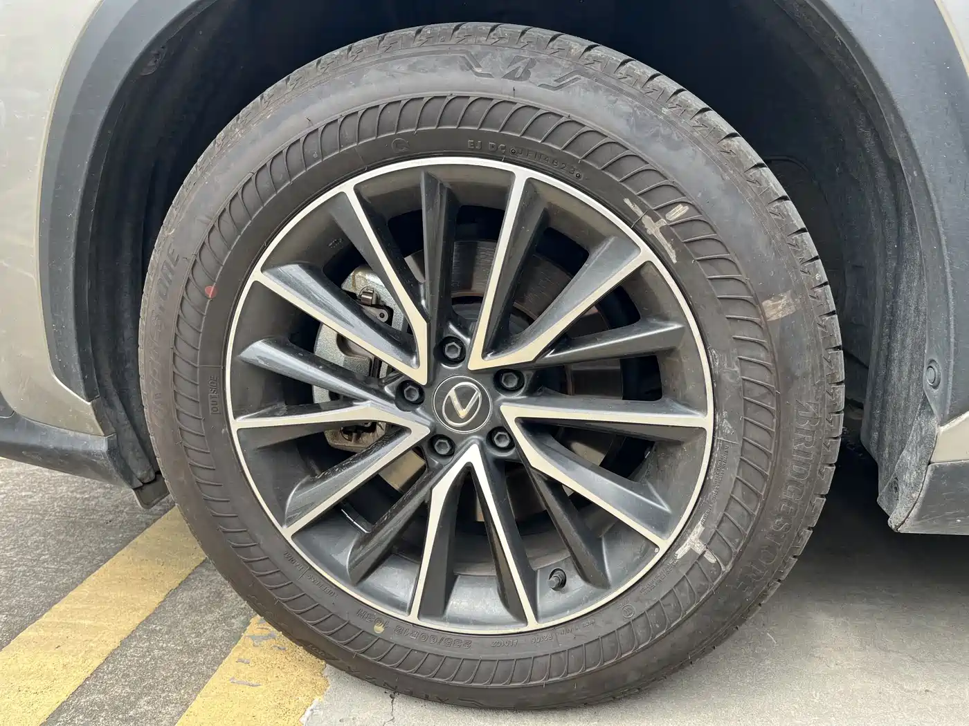 Lexus NX 2024 2023 260 FWD Dynamic Edition
