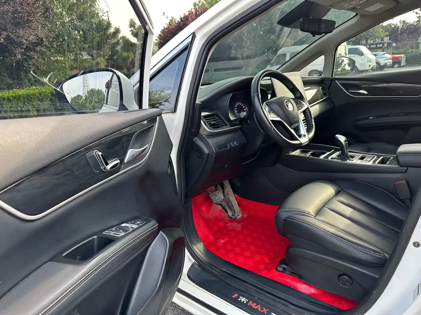 BYD Song MAX 2019 1.5T Auto Smart Connected Sunroof 7-seater China VI фото 11