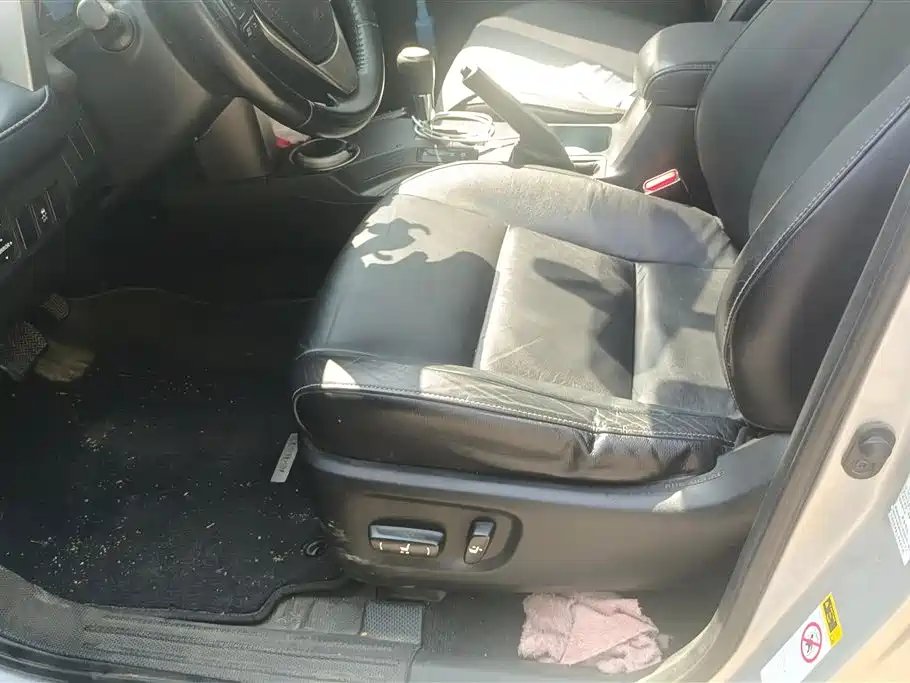 Toyota RAV4 Rongfang 2013 2.5L Auto 4WD Elite фото 9