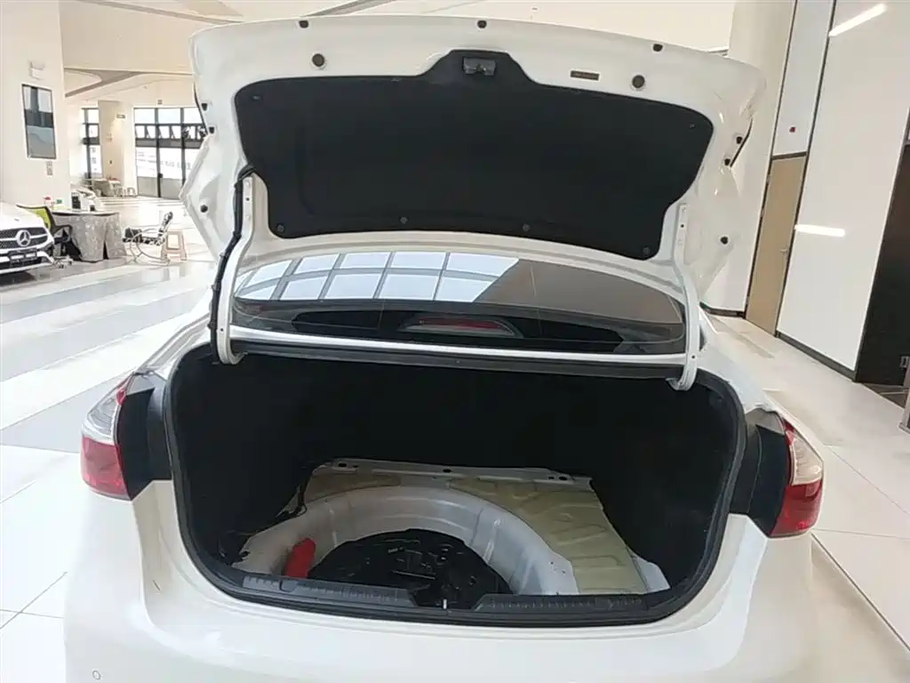 Kia K3 2016 1.6L Automatic GLS фото 19