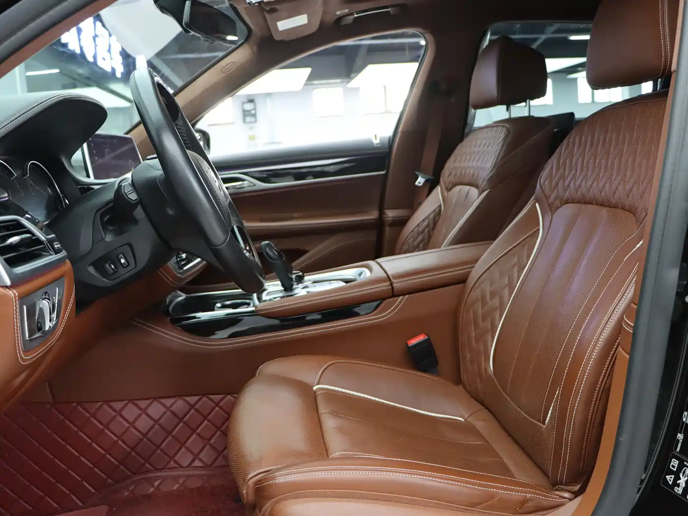 BMW 7 Series 2018 740Li xDrive Premium Type Excellence Package фото 21