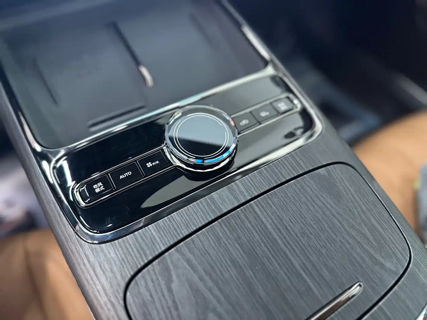 GEELY GALAXY GALAXY SPARKLE 8