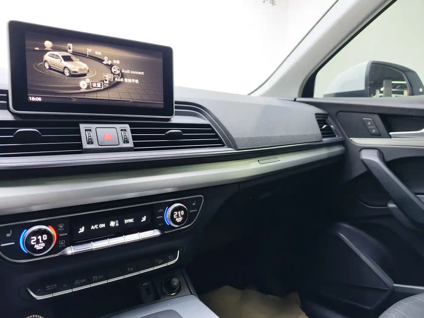 Audi Q5L 2018 2018 40 TFSI Prestige Fashion (China V)