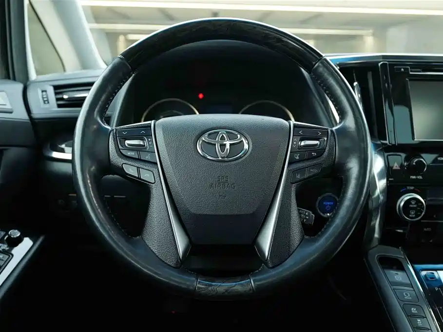 Toyota Vellfire 2019 Hybrid 2.5L HV Luxury Edition фото 16