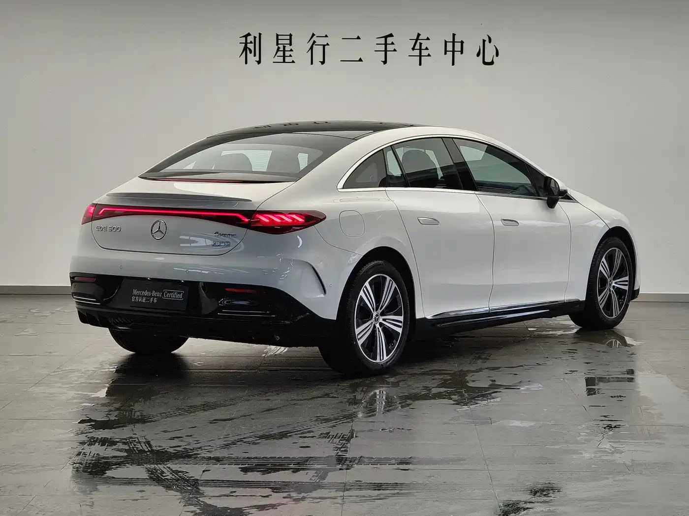 Mercedes-Benz EQE 2025 Model 500 4MATIC Luxury Edition фото 2