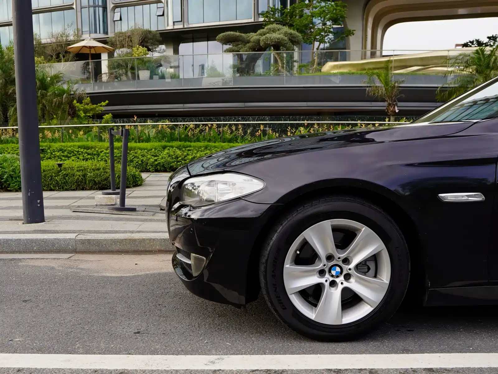 Photo 19 - BMW 5 Series