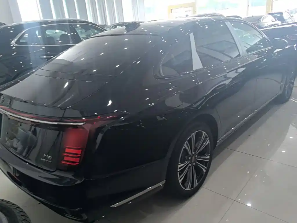 Hongqi H9 2026 2024 2.0T Qi Chang Private Fashion Edition