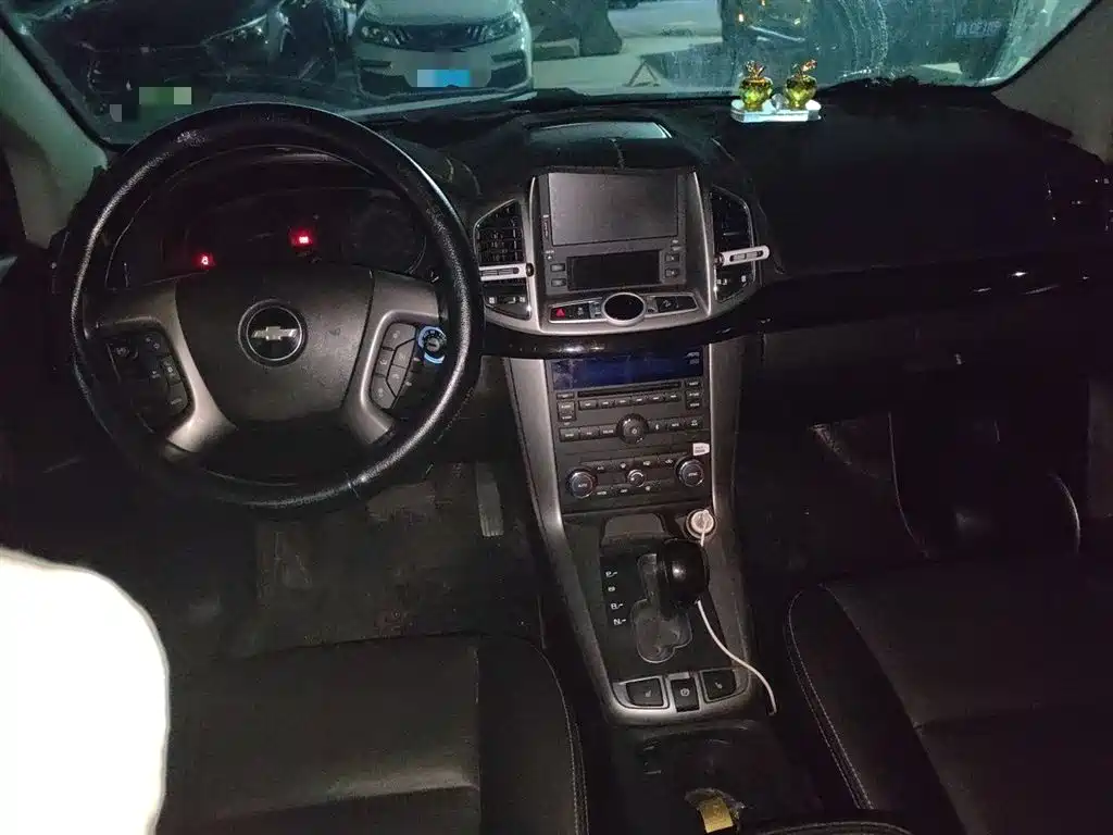 Chevrolet Captiva 2014 2.4L 4WD Flagship 7-seater фото 13